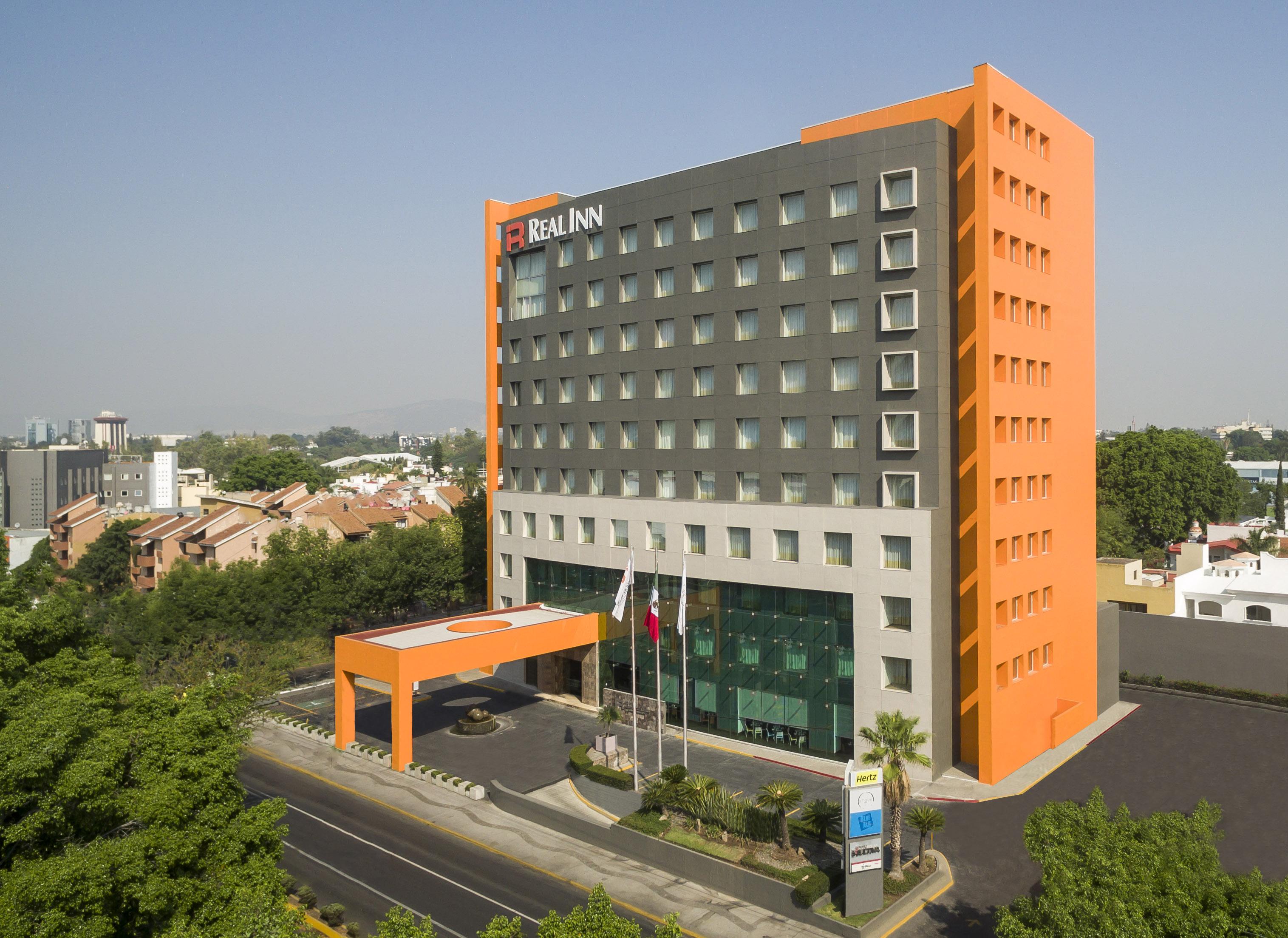 Real Inn Guadalajara Expo Bagian luar foto