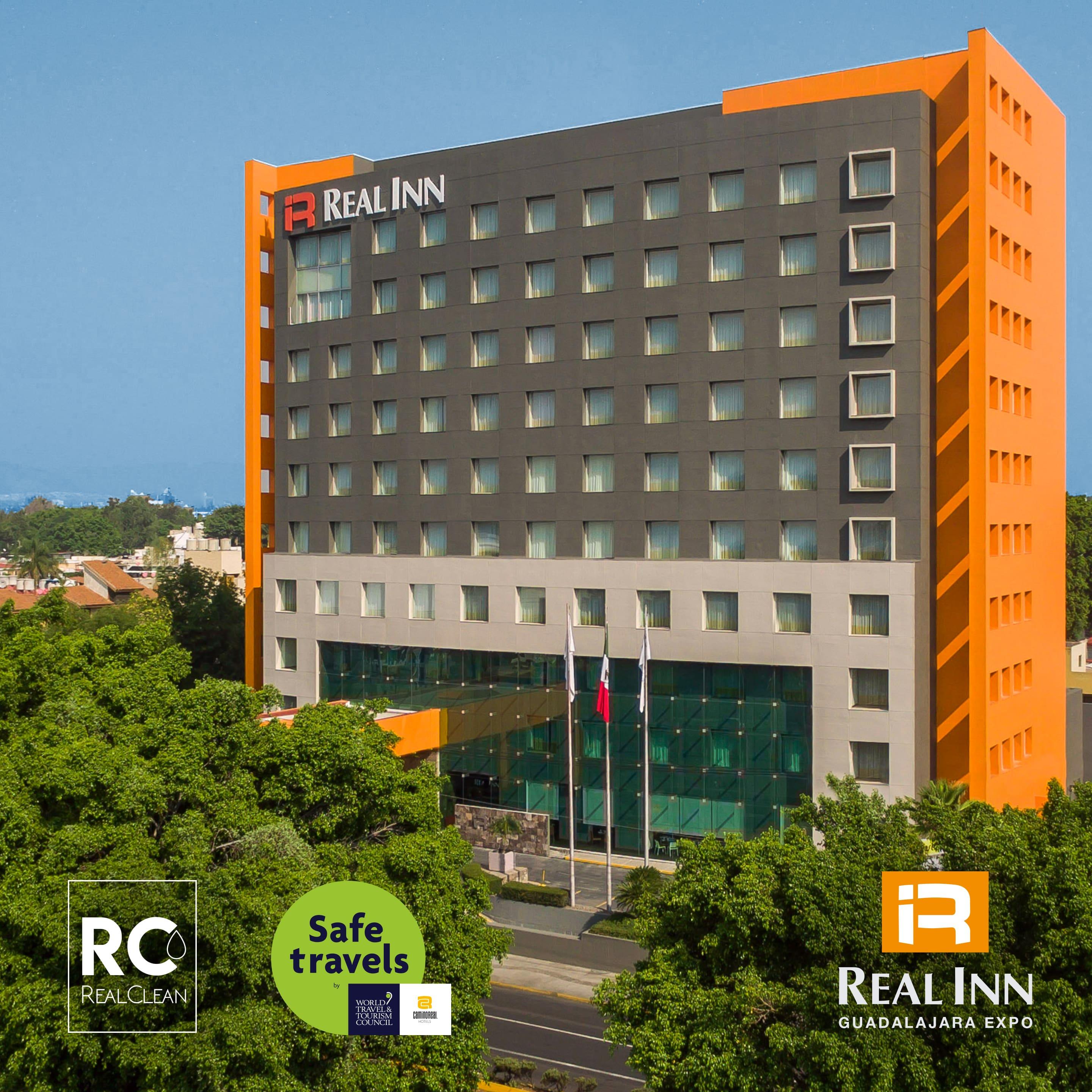 Real Inn Guadalajara Expo Bagian luar foto
